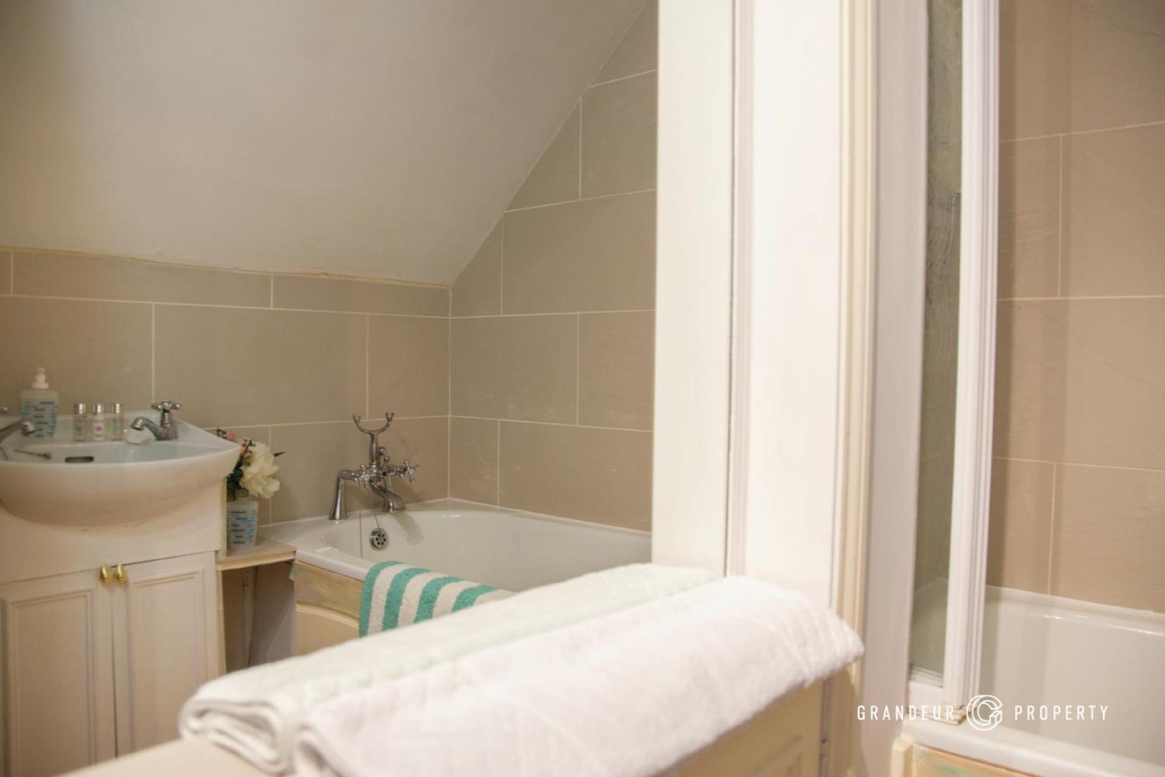 Sky View Suite By Grandeur Property Bournemouth Exterior foto
